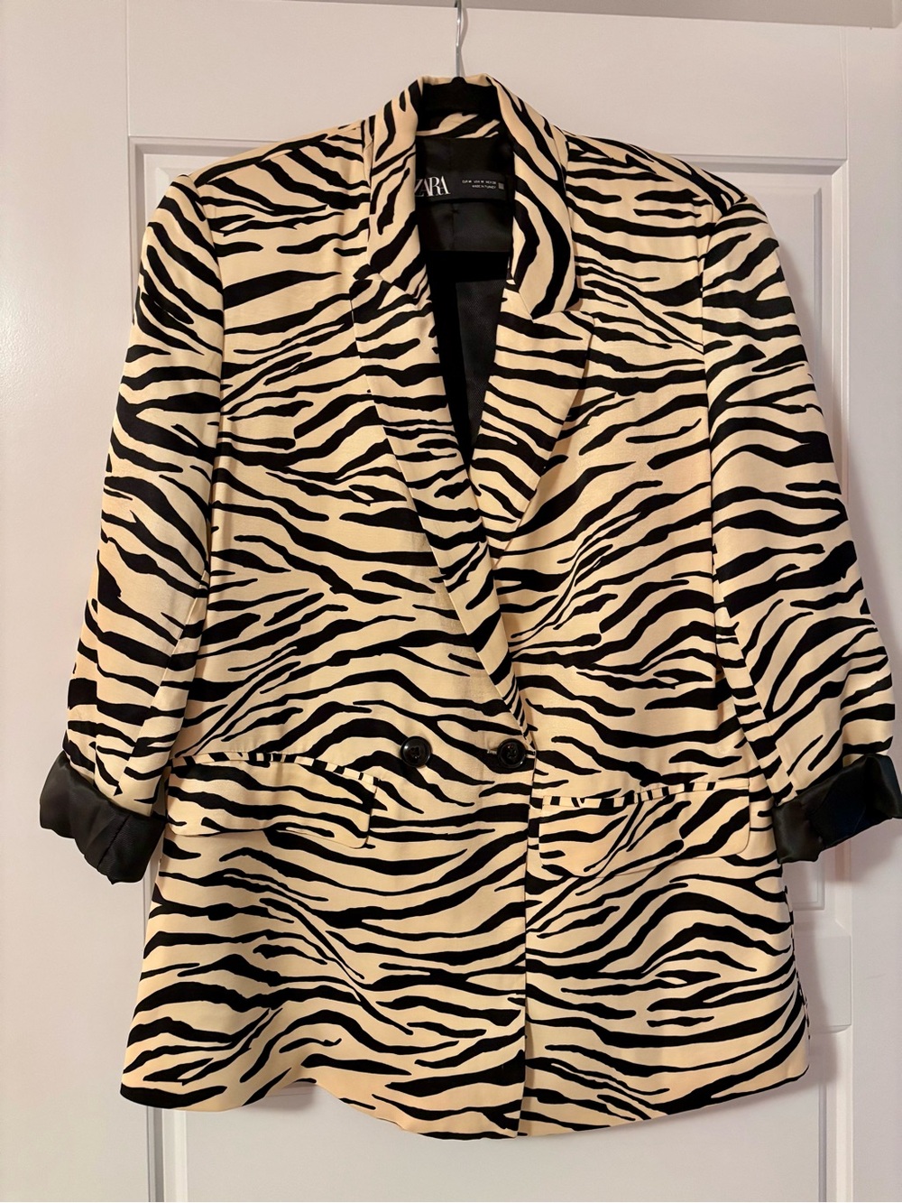 ZARA Black & Cream Zebra-Pattern Double-Breasted Blazer
